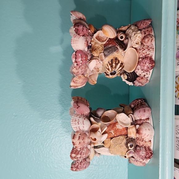 Hand Crafted Sea Shell Accented Candle Holders with Candles Set - Picture 2 of 10